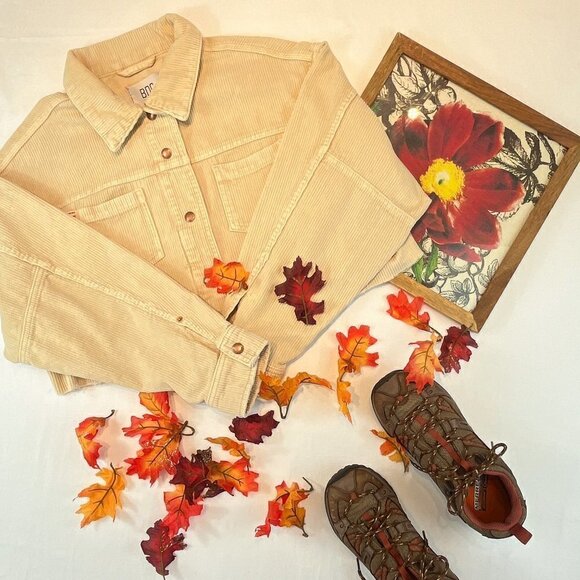 BDG Jackets & Blazers - BDG Cropped Cream Corduroy Raw Hem Cropped Jacket Size XS